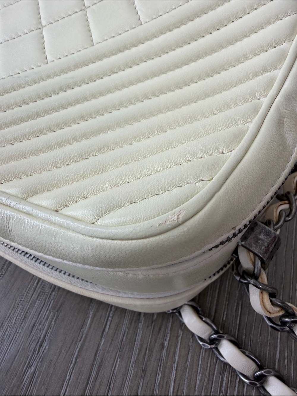 Chanel Cream Quilted Crossbody Bag with Chain Strap - Picture 12 of 16